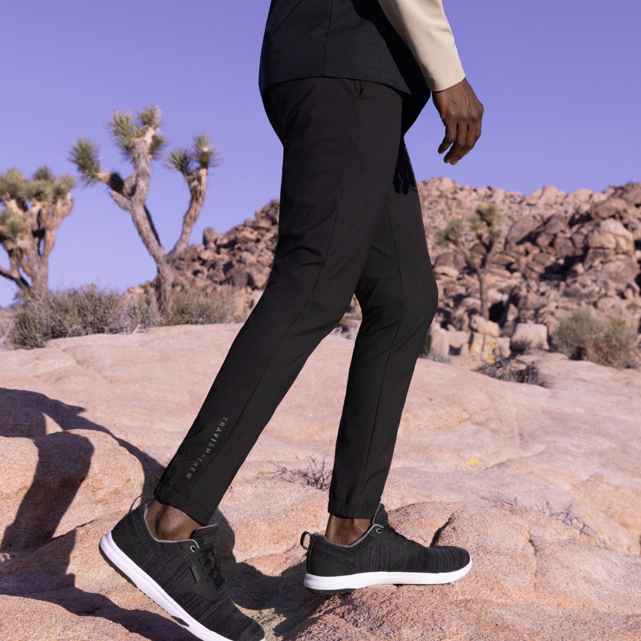 Open to Close Jogger