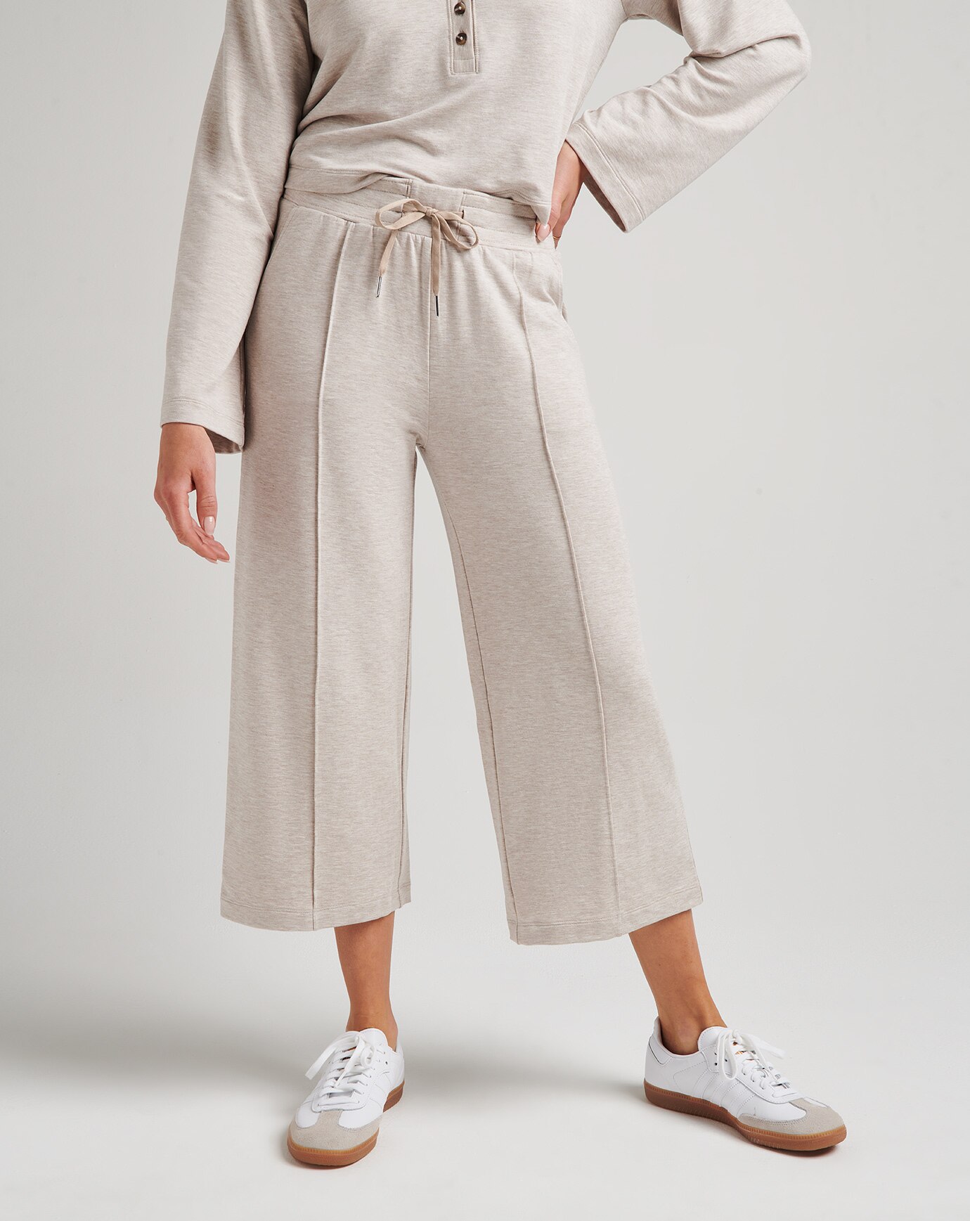 STUDIO CITY CLOUD FRENCH TERRY PANTS Image Thumbnail 1
