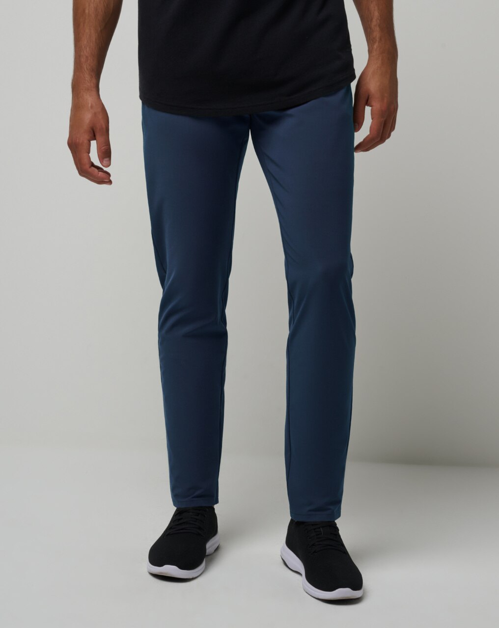 OPEN TO CLOSE TECH CHINO PANT 1